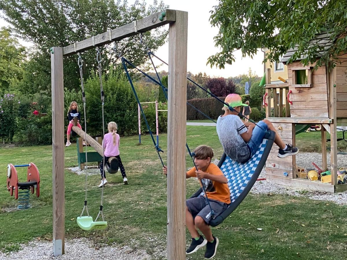 Villa Familienbauernhof Strassbauer Steinakirchen Am Forst Esterno foto