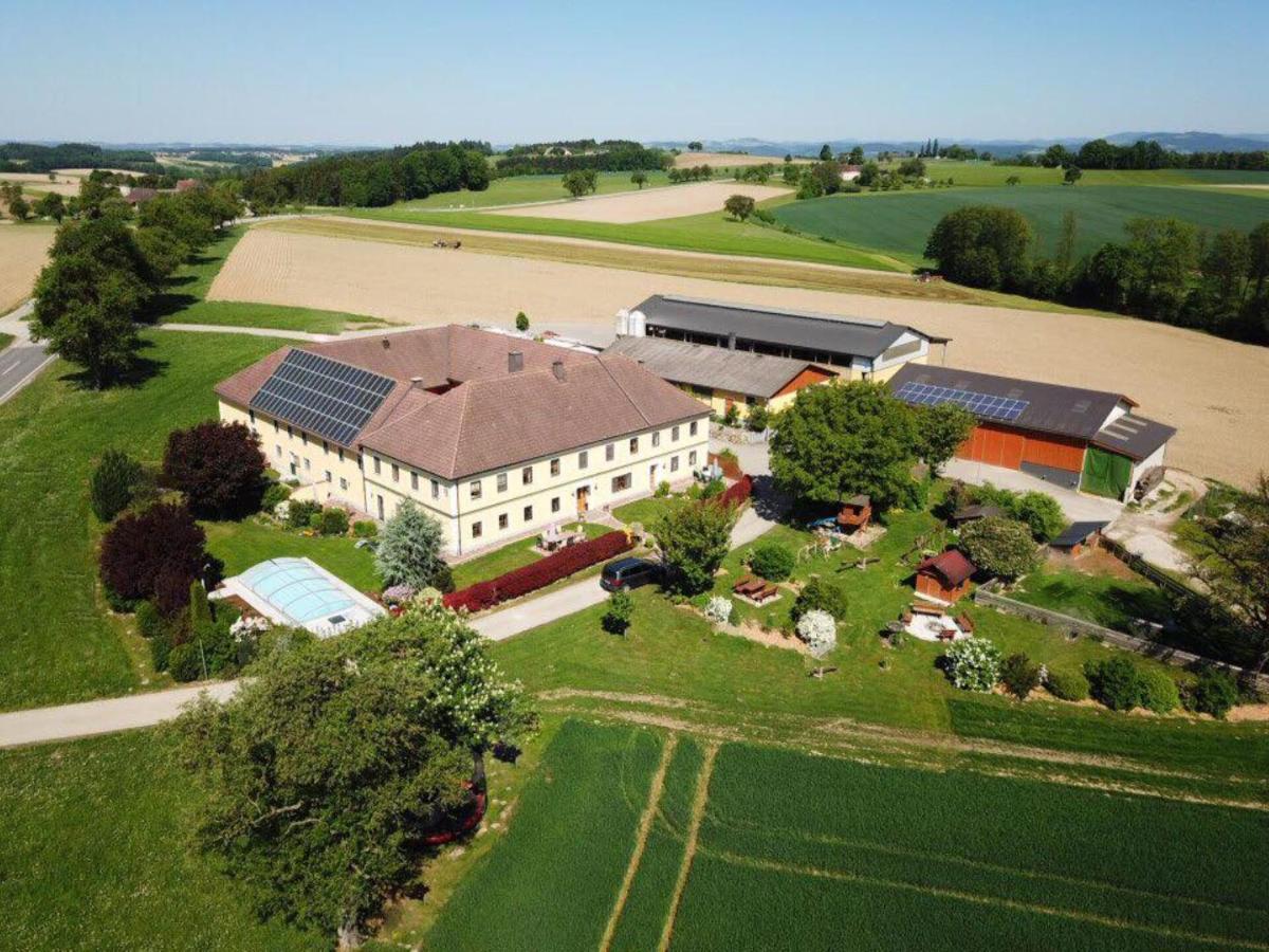 Villa Familienbauernhof Strassbauer Steinakirchen Am Forst Esterno foto