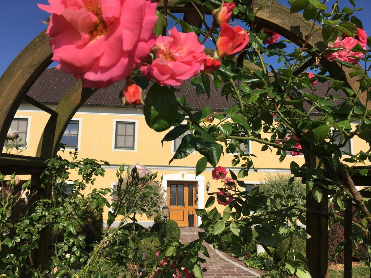 Villa Familienbauernhof Strassbauer Steinakirchen Am Forst Esterno foto